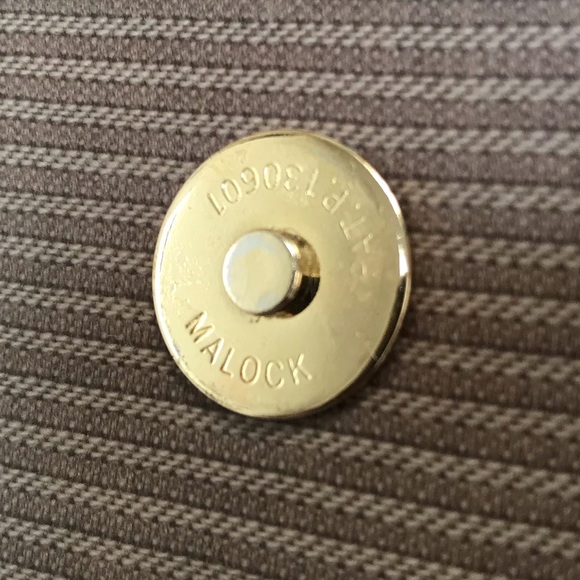 Yves Saint Lauren Clutch - Picture 3 of 9